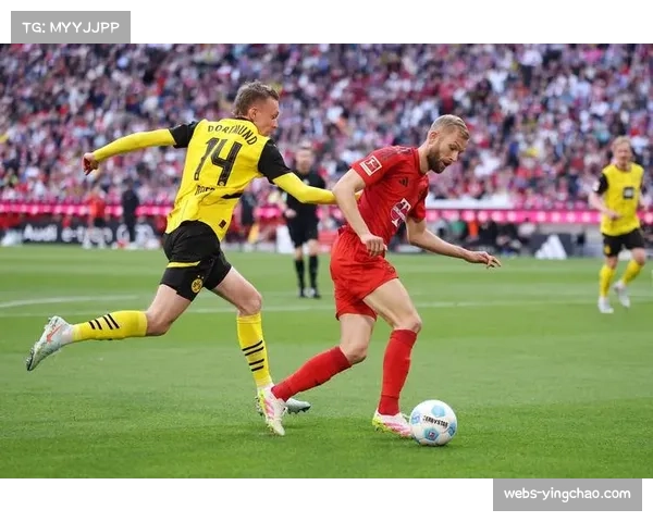 特写：斯图加特前锋吉拉西错失单刀，反击源自门将弗洛里安·穆勒的快速手抛球